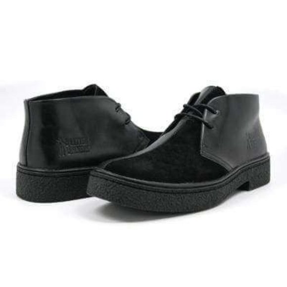 British Walkers Playboy Men's Black Suede and Leather Chukka Boots